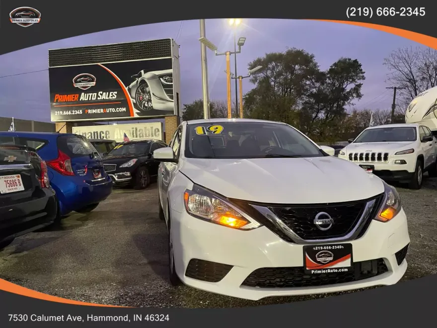 2019 Nissan Sentra SV photo 1