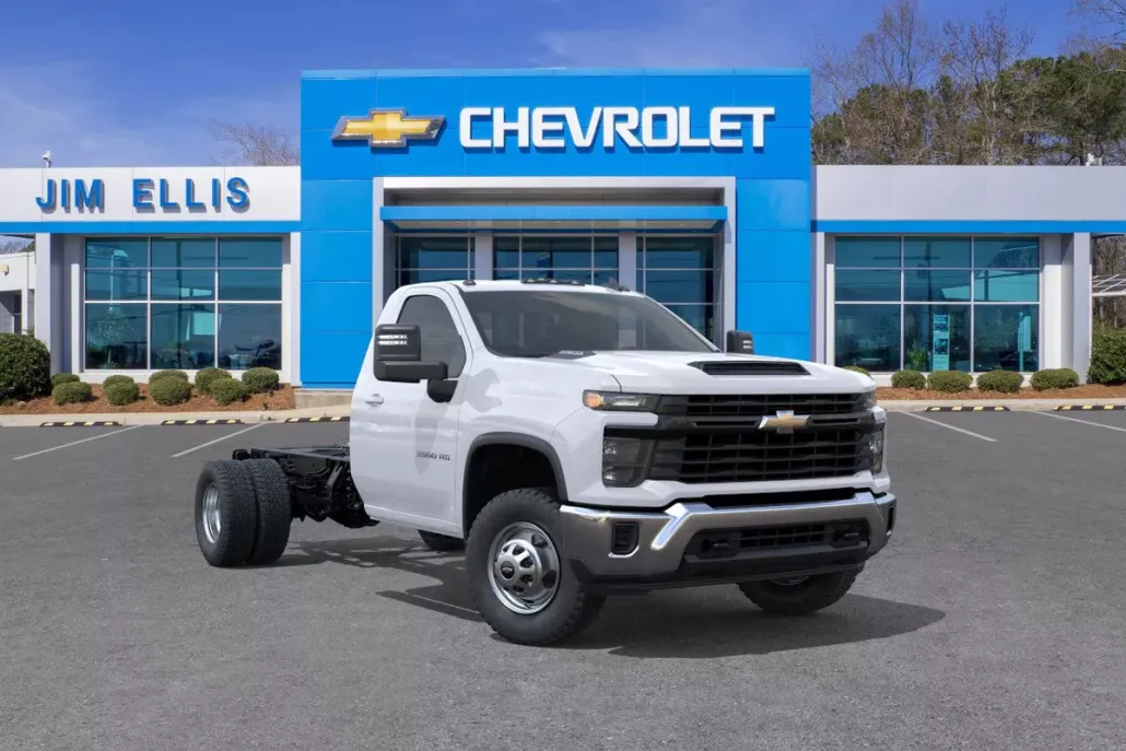 2025 Chevrolet Silverado 3500HD Work Truck photo 1
