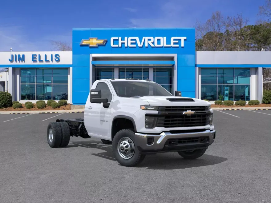 2025 Chevrolet Silverado 3500HD Work Truck photo 1
