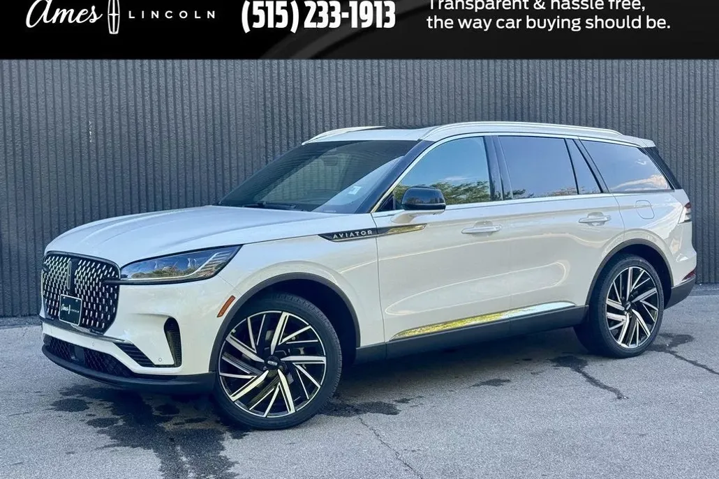 2025 Lincoln Aviator Reserve photo 1