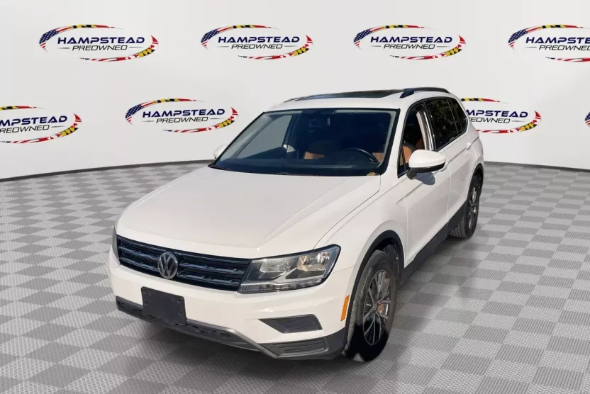 2019 Volkswagen Tiguan SEL R-Line photo 1