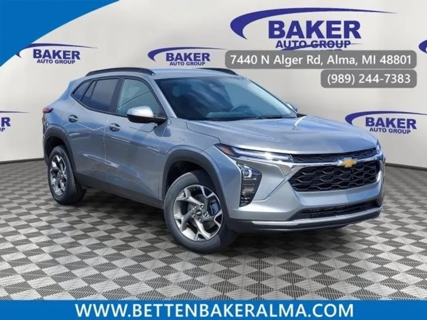 2025 Chevrolet Trax LT photo 1