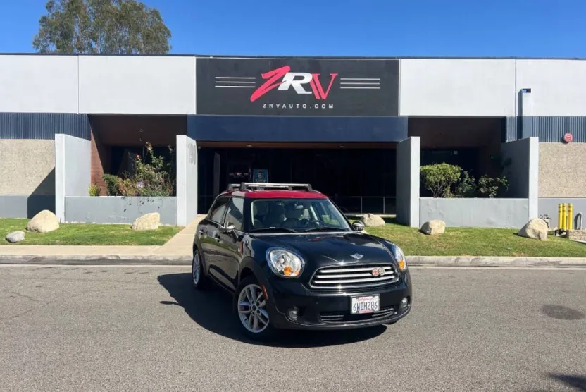 2012 Mini Countryman photo 1