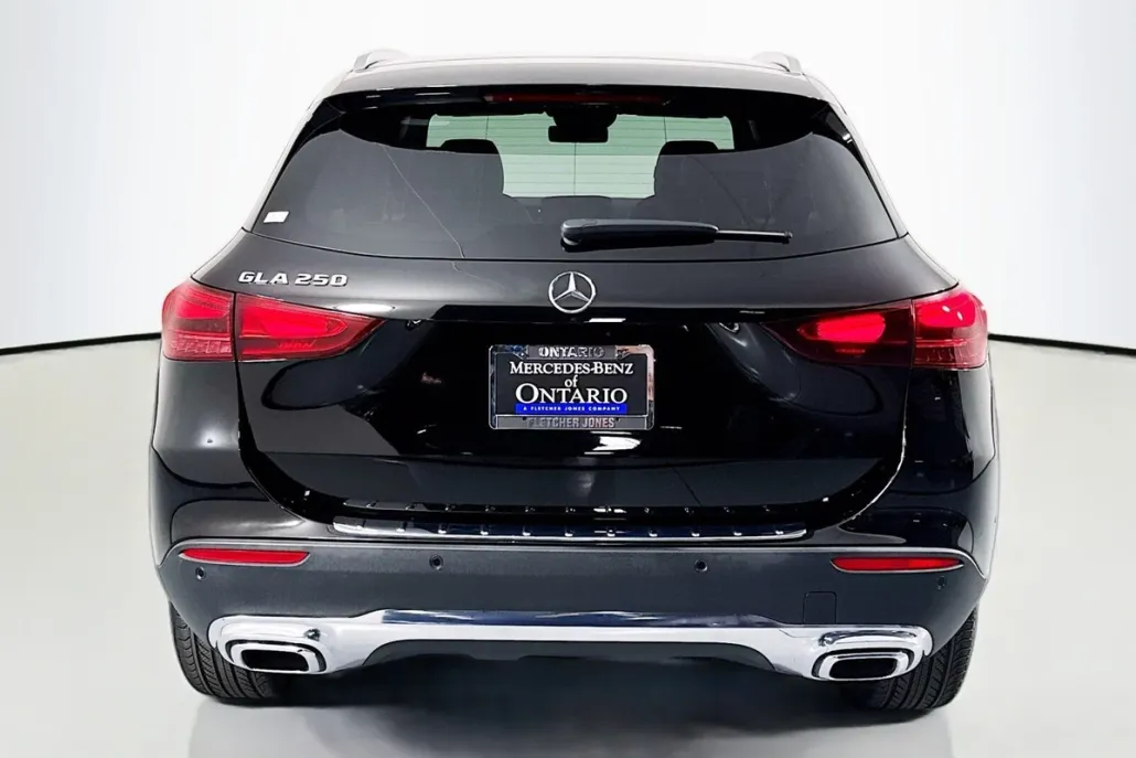 2025 Mercedes Benz GLA 250 photo 1