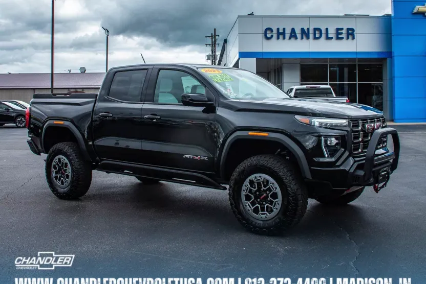 2023 Gmc Canyon AT4X photo 1
