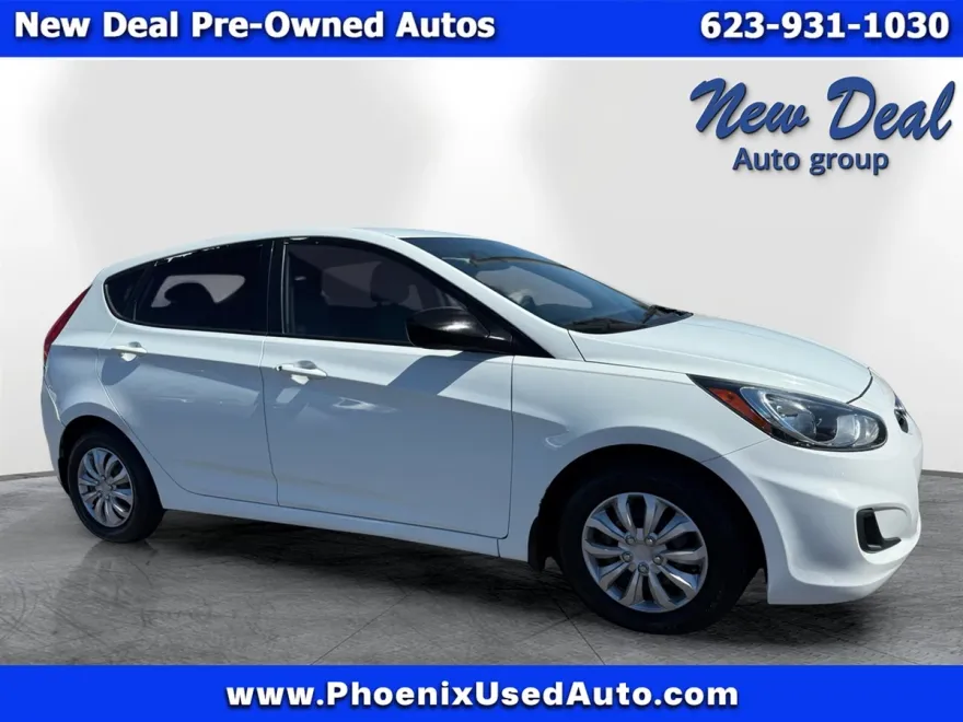 2013 Hyundai Accent GLS GS photo 1