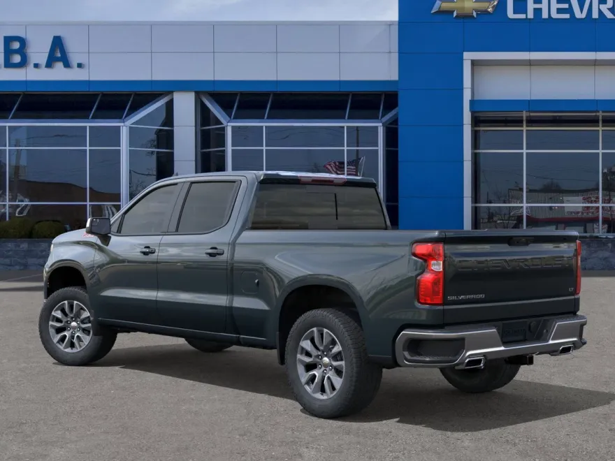 2026 Chevrolet Silverado 1500 LT photo 1