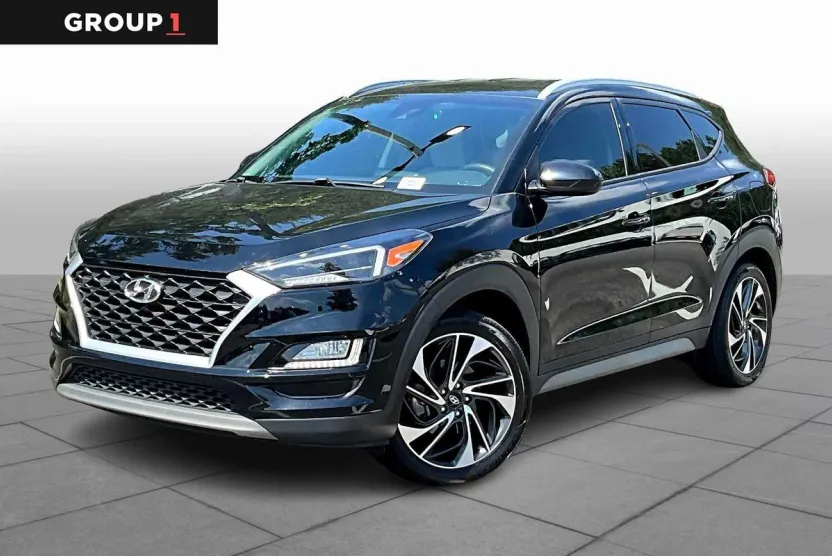 2020 Hyundai Tucson Sport photo 1