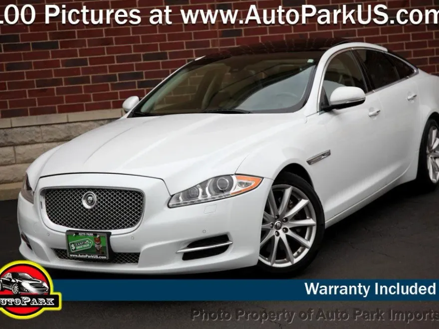 2013 Jaguar XJ photo 1