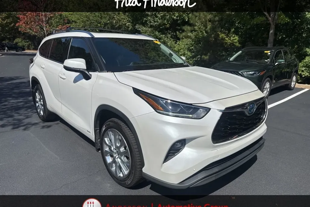 2023 Toyota Highlander Hybrid Limited photo 1