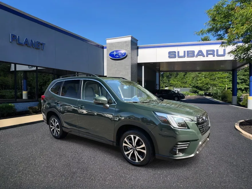 2024 Subaru Forester Limited photo 1