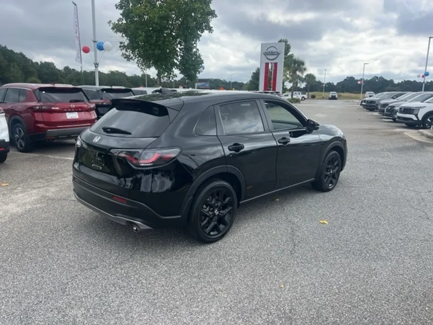 2024 Honda HR-V Sport photo 1