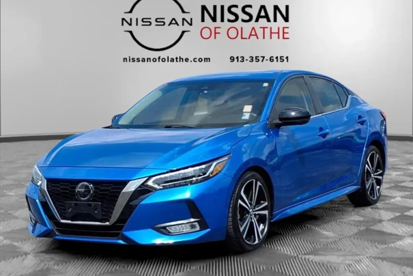 2022 Nissan Sentra SR photo 1