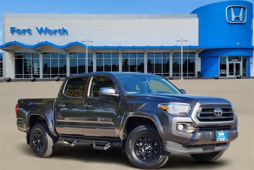 2022 Toyota Tacoma SR5 Double Cab photo 1