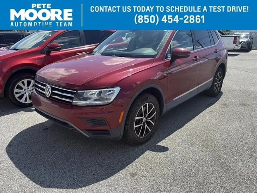 2021 Volkswagen Tiguan R-Line Black SEL photo 1