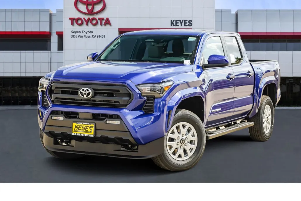 2025 Toyota Tacoma SR5 photo 1