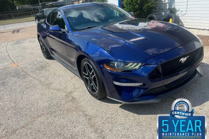 2020 Ford Mustang EcoBoost photo 1