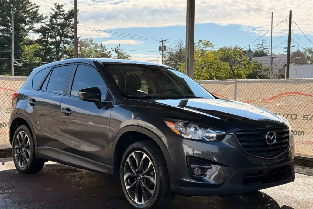 2016 Mazda CX-5 Grand Touring Sport photo 1