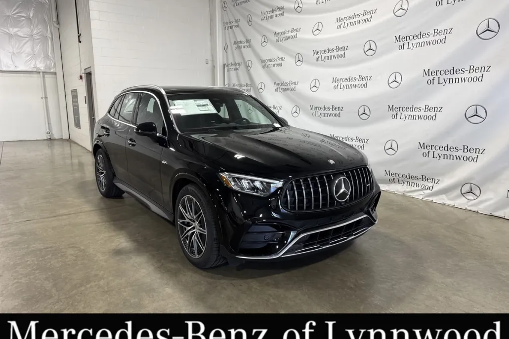 2025 Mercedes Benz GLC AMG 43 4MATIC photo 1