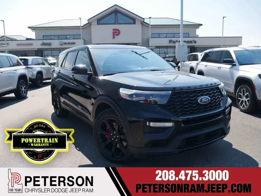2022 Ford Explorer ST photo 1