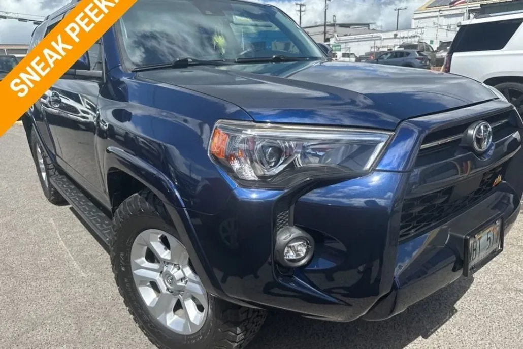 2021 Toyota 4Runner SR5 2WD photo 1
