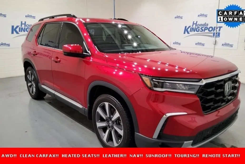 2025 Honda Pilot Touring photo 1