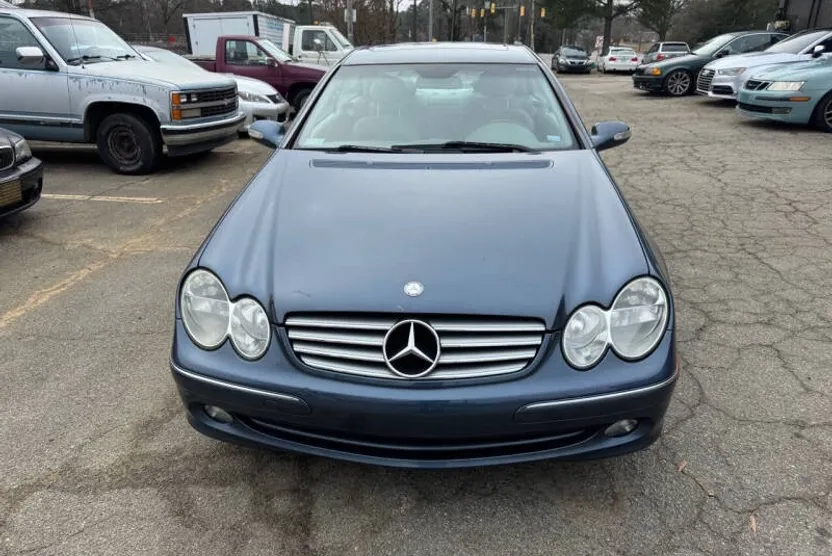 2005 Mercedes Benz CLK 320 photo 1