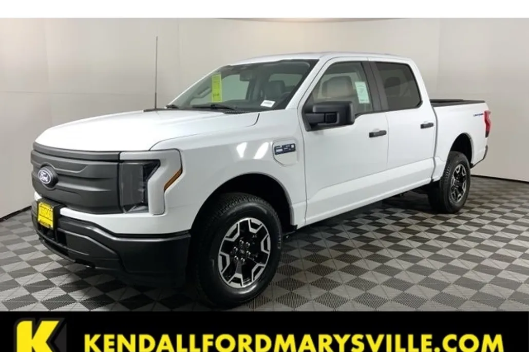 2024 Ford F-150 Lightning photo 1