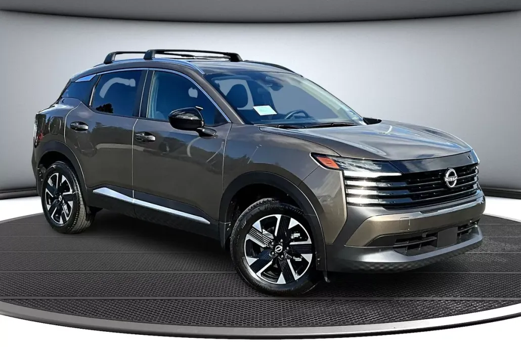 2026 Nissan Kicks SV photo 1