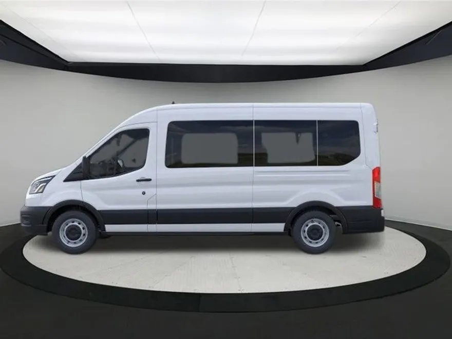 2025 Ford Transit photo 1