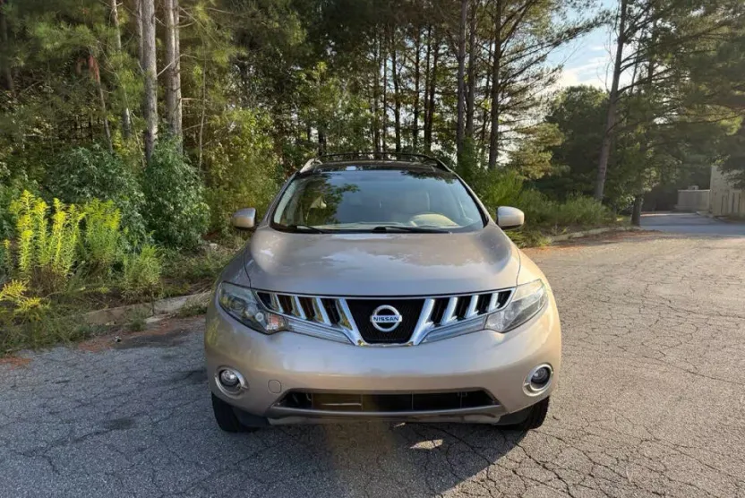 2010 Nissan Murano SL photo 1