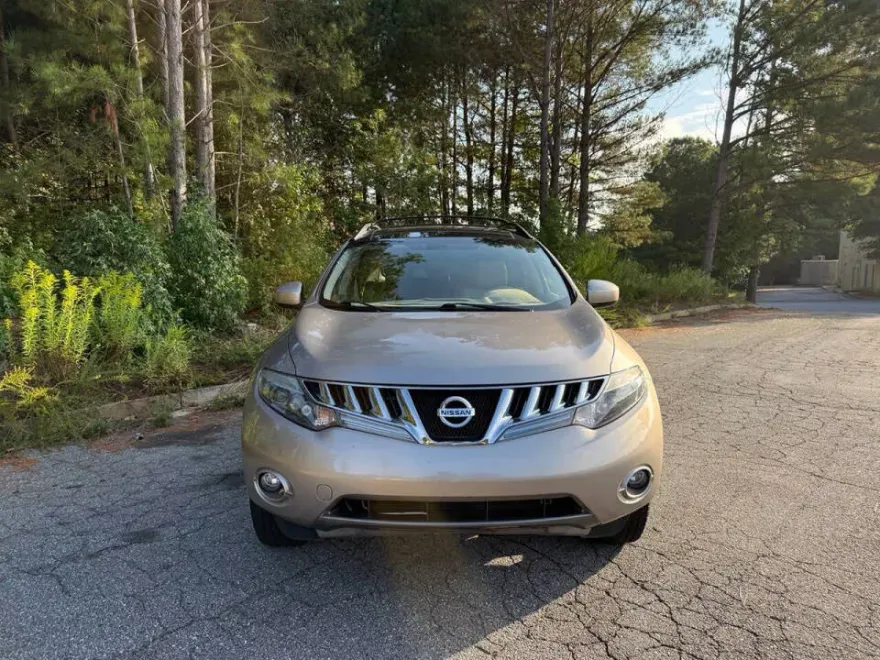 2010 Nissan Murano SL photo 1