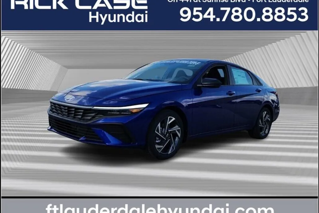 2025 Hyundai Elantra SEL Sport photo 1