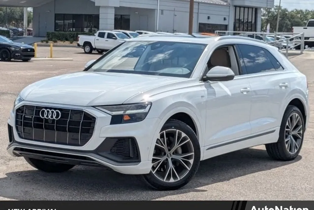 2022 Audi Q8 line Premium Plus photo 1