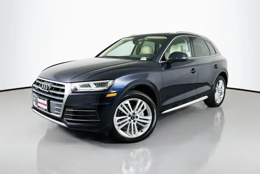 2019 Audi Q5 Premium Plus photo 1
