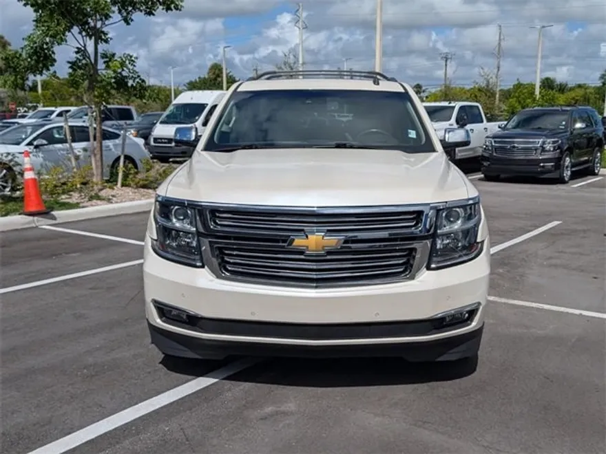 2015 Chevrolet Suburban LTZ photo 1