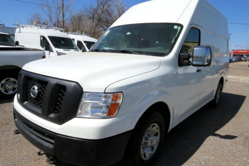 2017 Nissan NV photo 1