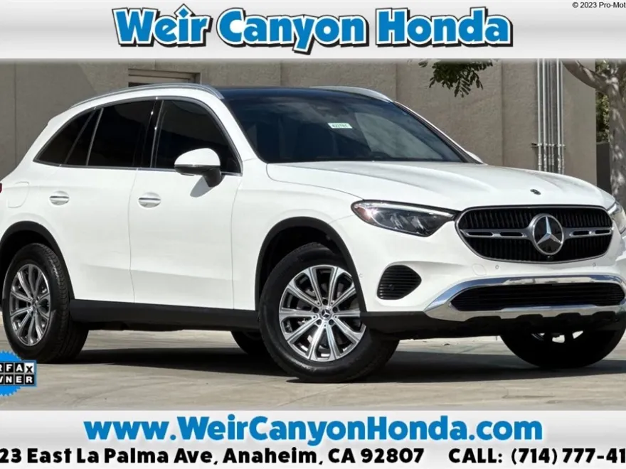 2024 Mercedes Benz GLC 300 photo 1