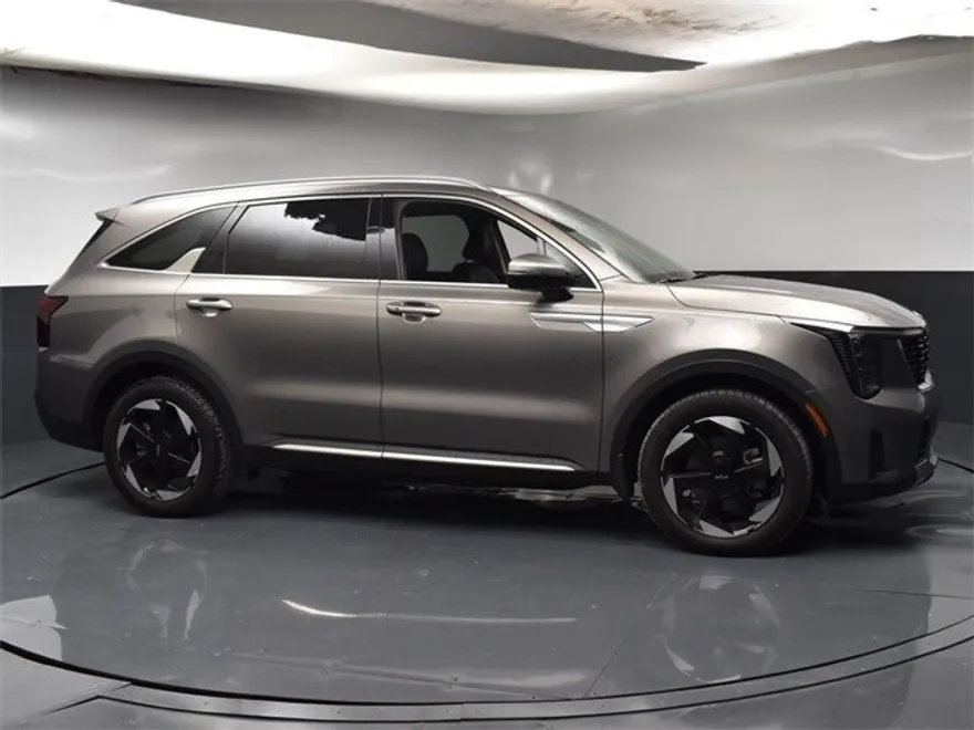 2025 Kia Sorento Hybrid EX photo 1