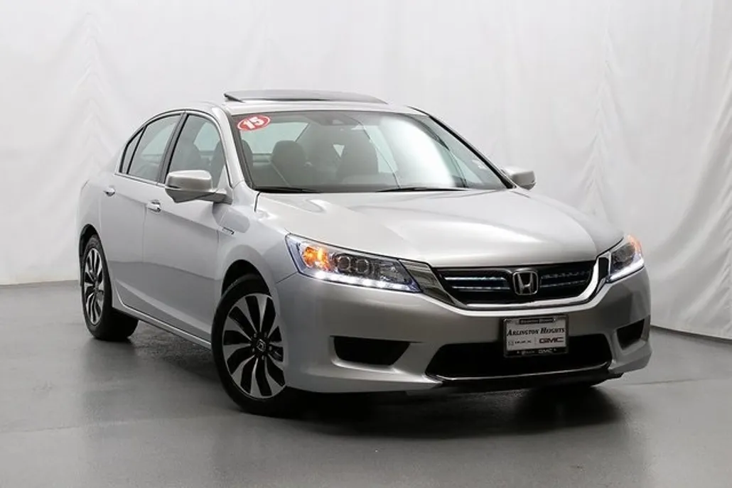 2015 Honda Accord Hybrid Touring photo 1