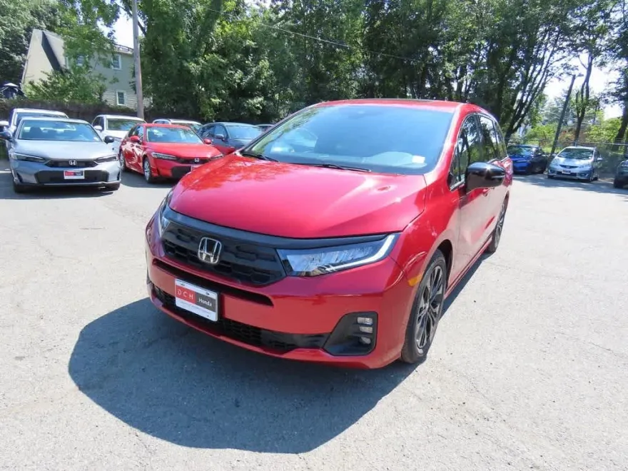 2026 Honda Odyssey photo 1