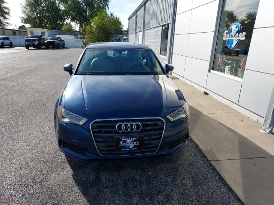 2015 Audi A3 2.0 TDI Premium photo 1