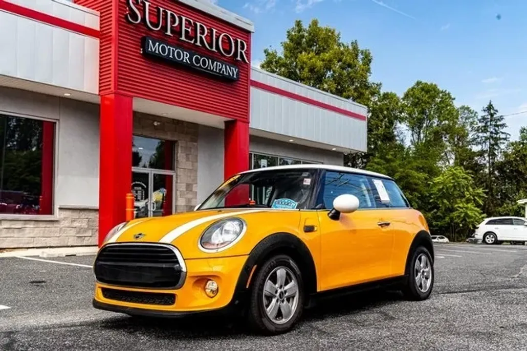2018 Mini Cooper 2 Door Hardtop photo 1