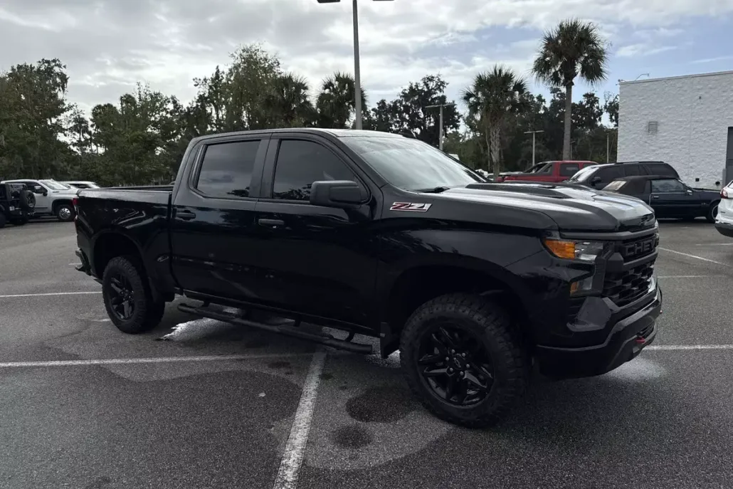 2022 Chevrolet Silverado Trail Boss Custom photo 1