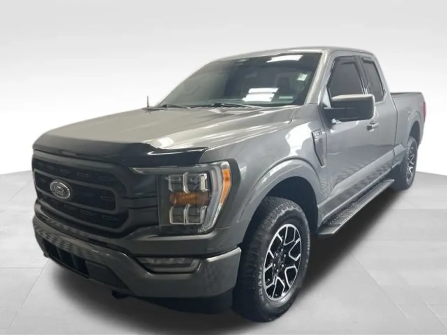 2022 Ford F-150 XLT photo 1