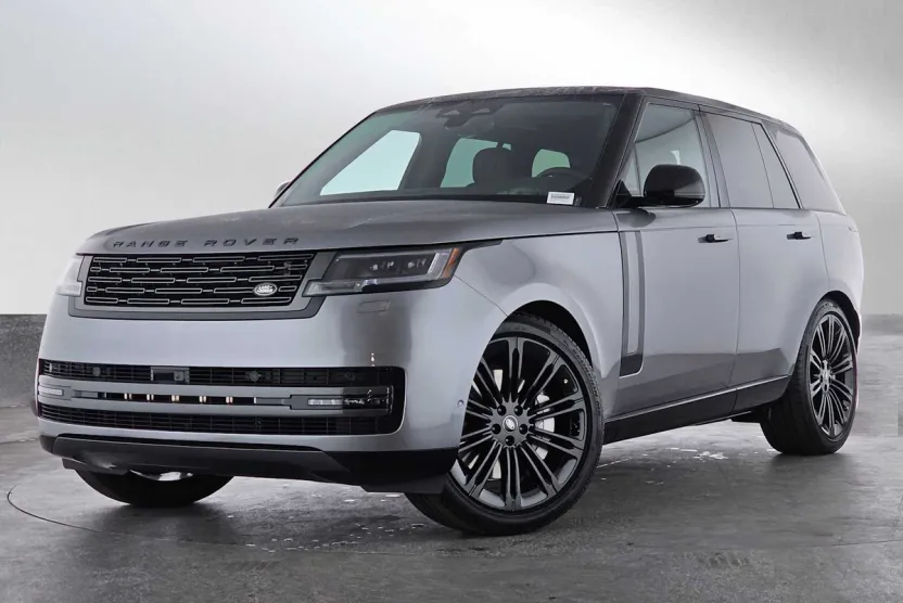 2025 Land Rover Range Rover SE photo 1