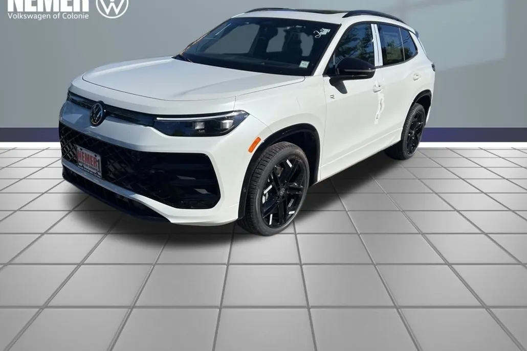 2025 Volkswagen Tiguan SE R-Line Black photo 1