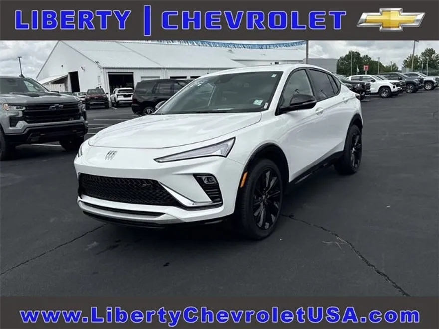 2024 Buick Envista ST photo 1