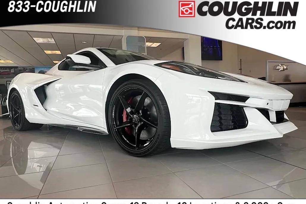 2025 Chevrolet Corvette E-Ray 3LZ photo 1