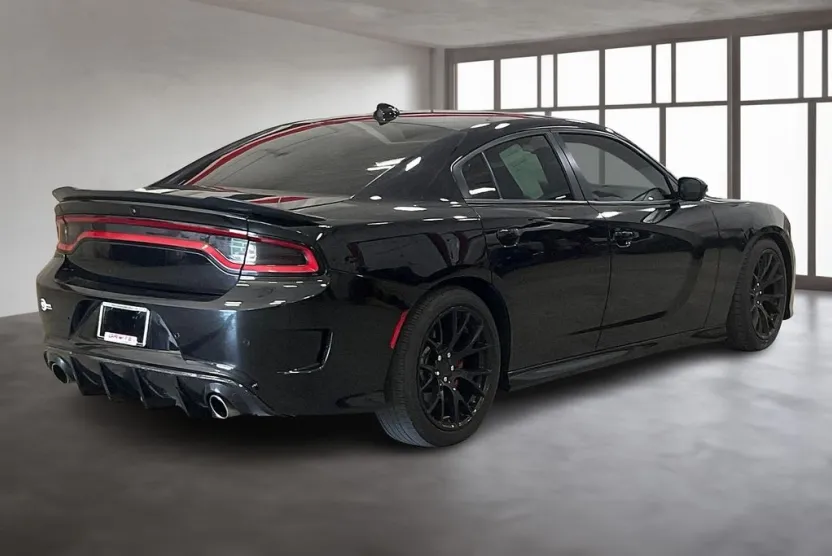 2019 Dodge Charger R/T Scat Pack photo 1